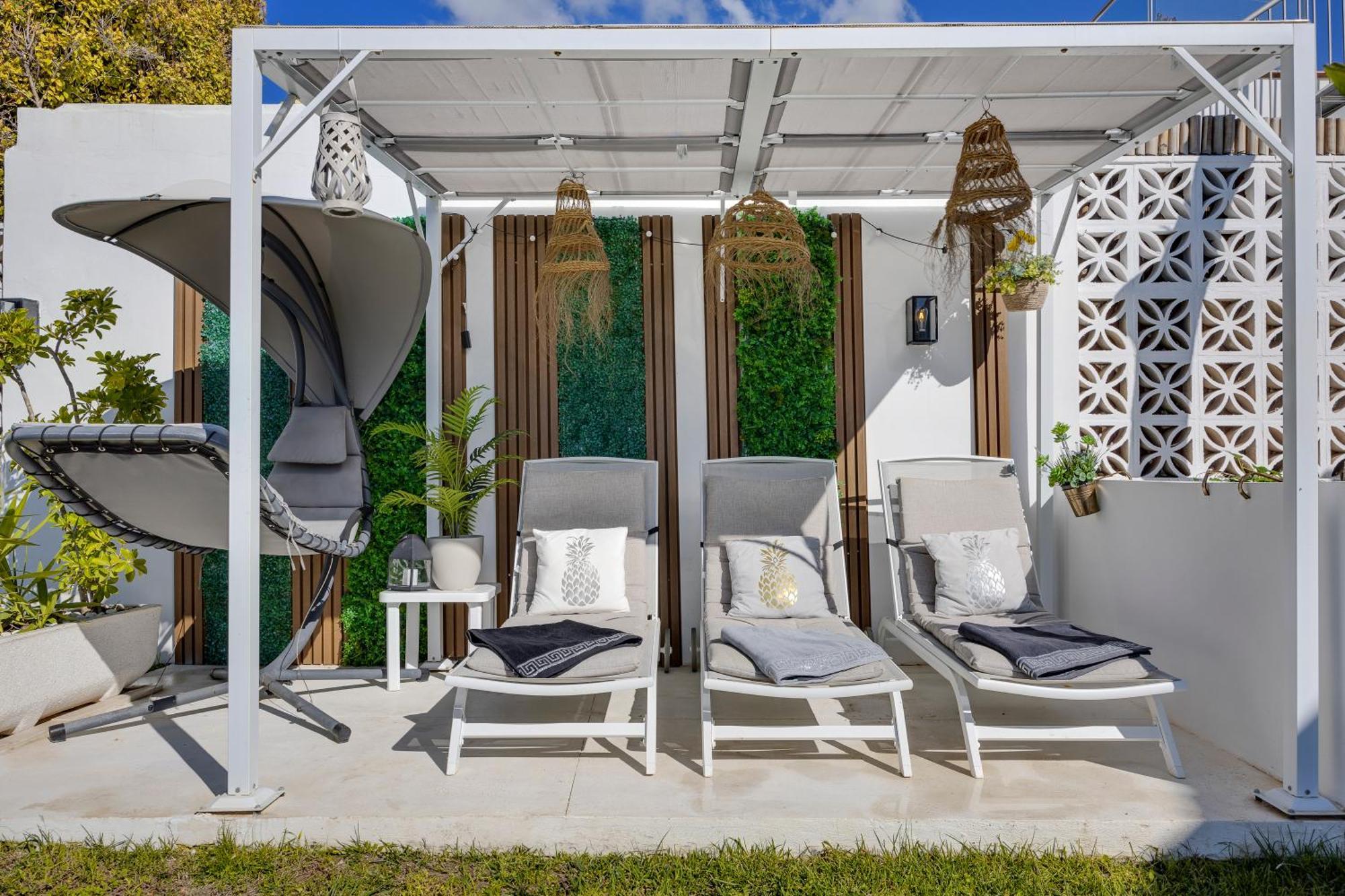 Villa Casacara Marbella Beachside Costabella -Spain Buitenkant foto