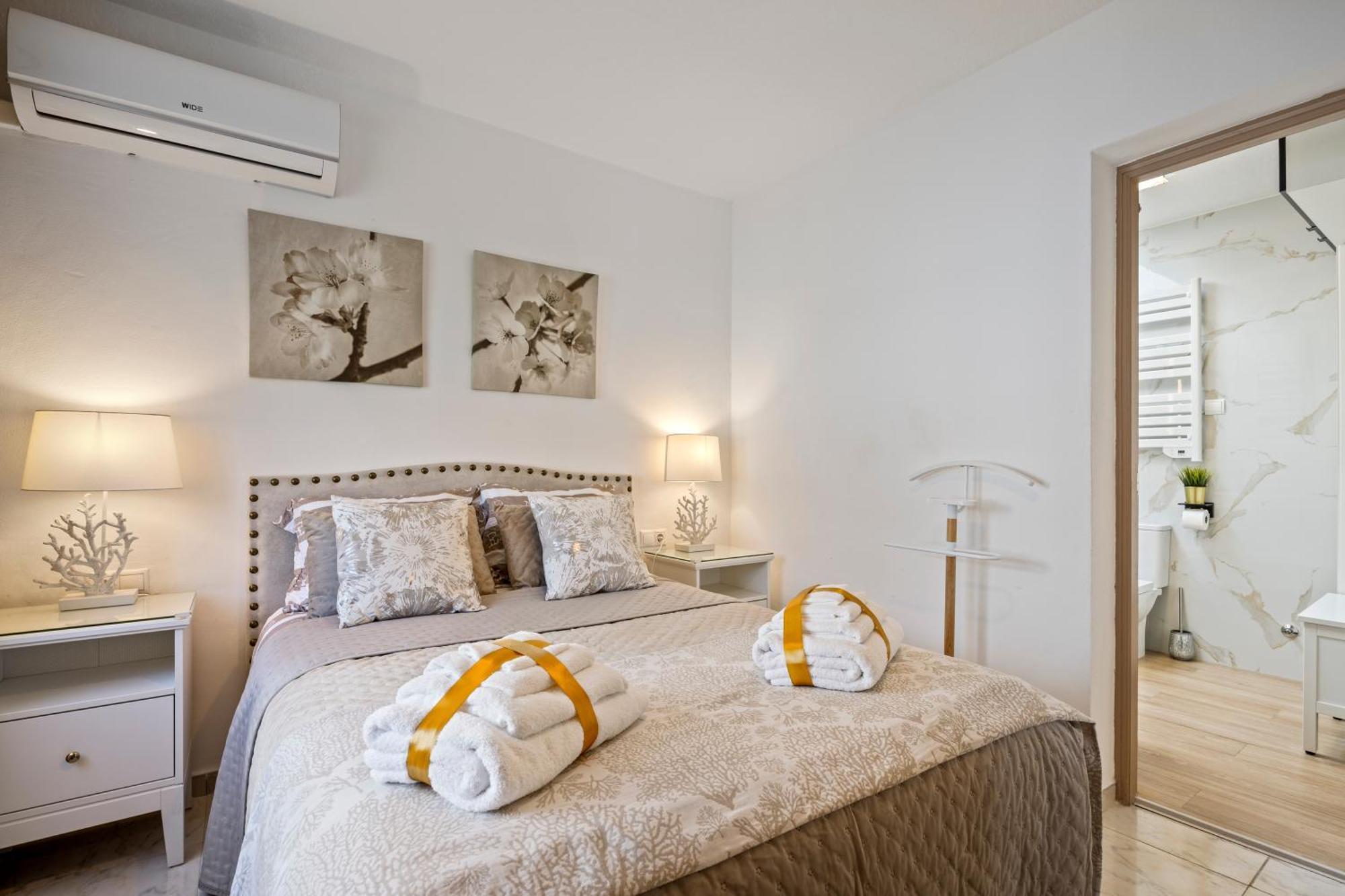 Villa Casacara Marbella Beachside Costabella -Spain Buitenkant foto